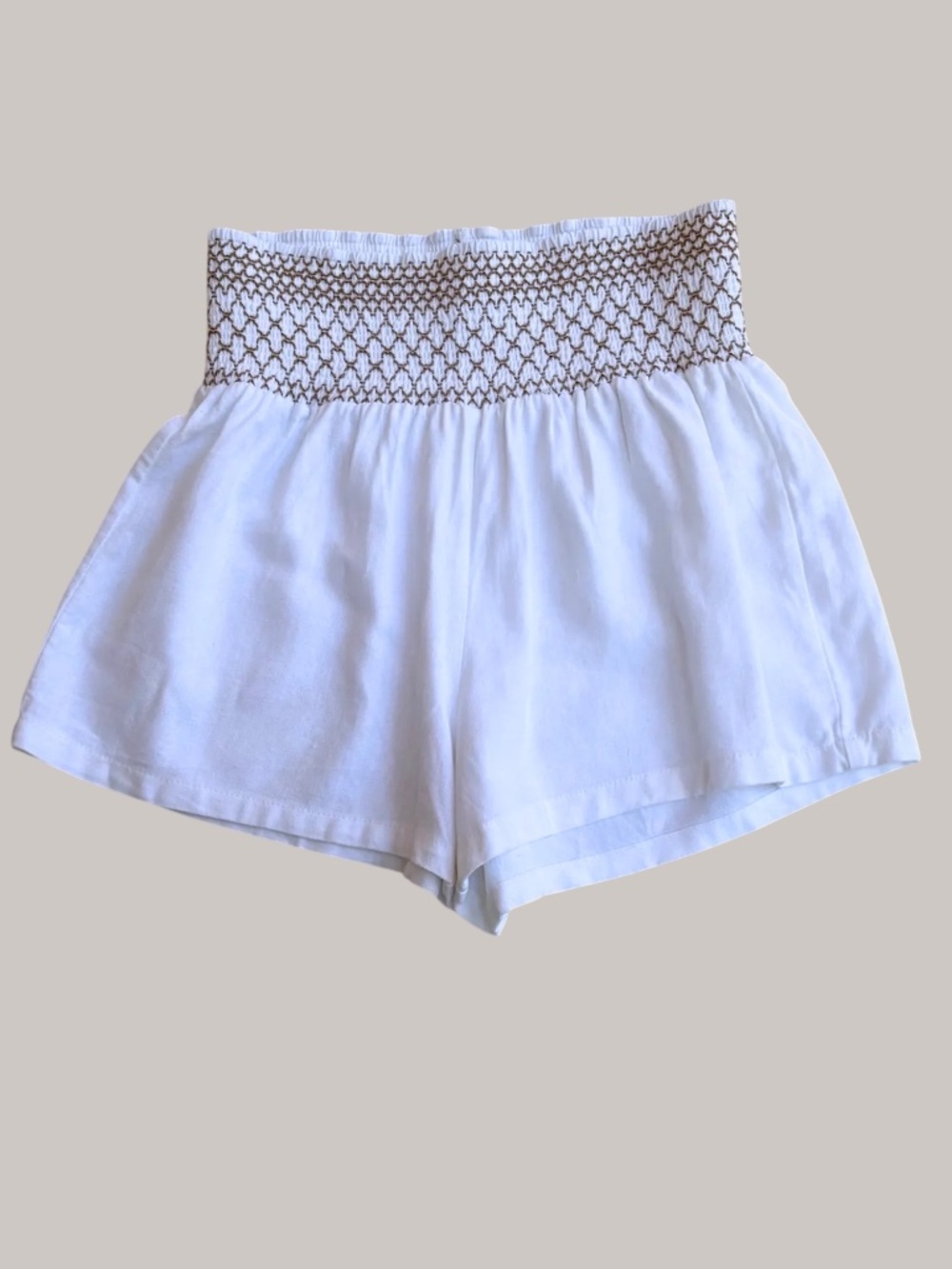 Cali 1850 White Gauze Smocked Waistband Boho Beach Shorts Size XS